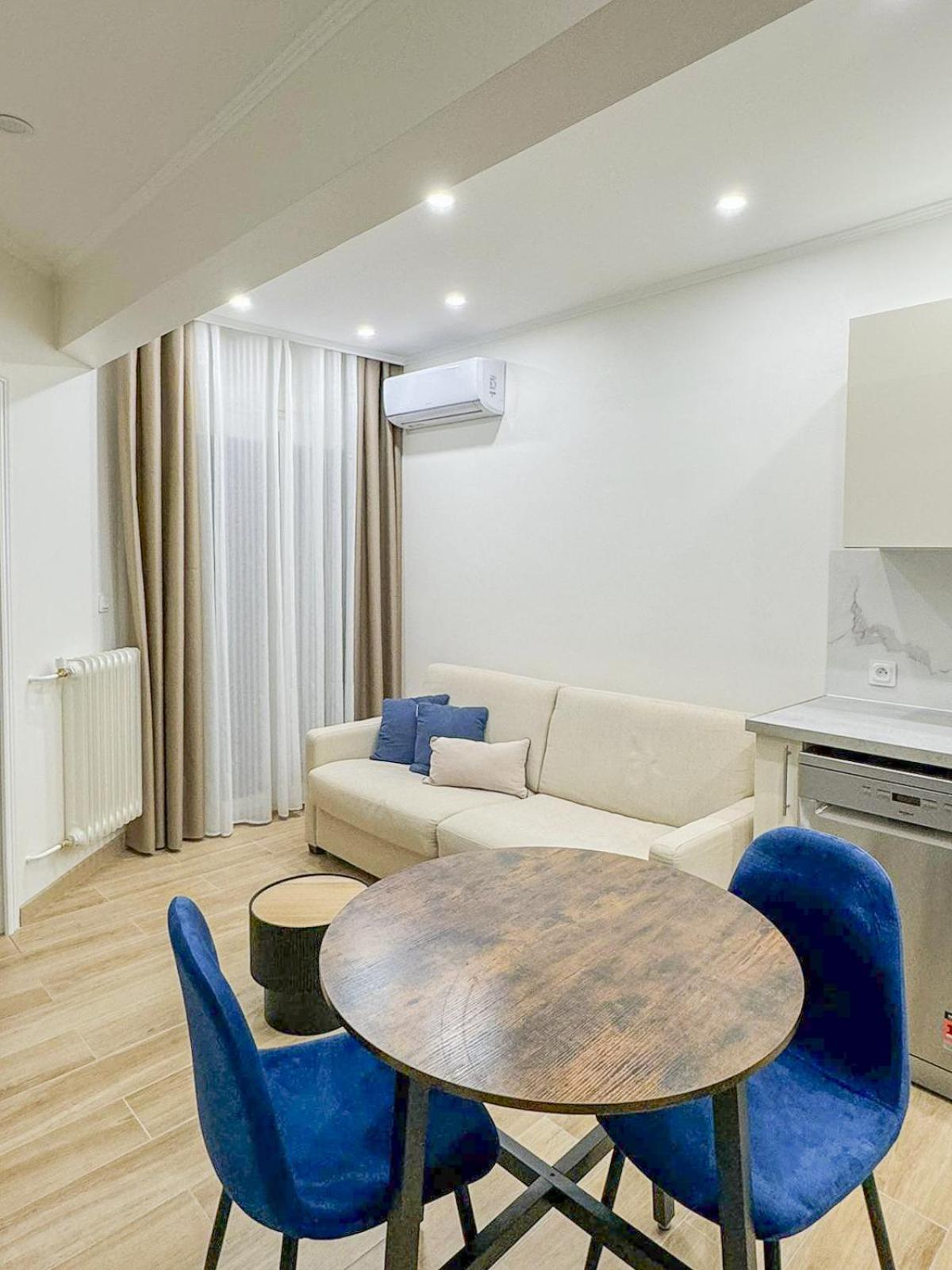 Appartement Gare Du Sud - Wifi, Ac, Balcon *